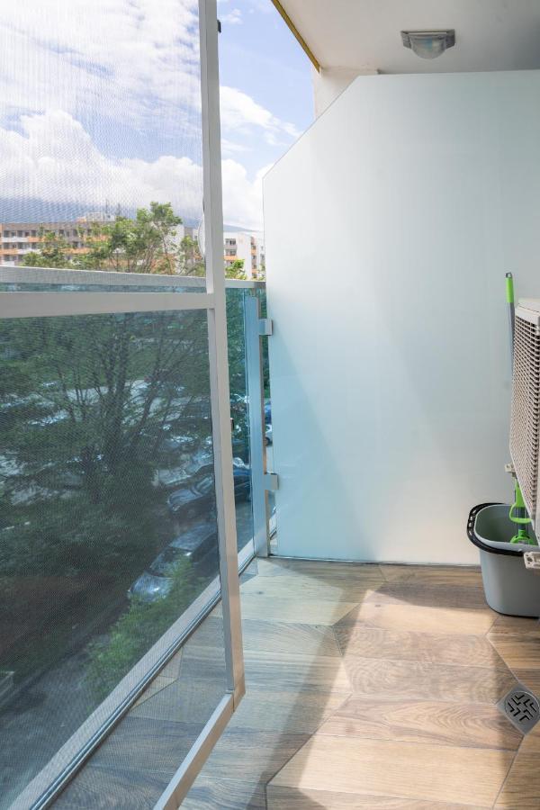 סופיה Cozy Little Apartment In Studentski Grad מראה חיצוני תמונה