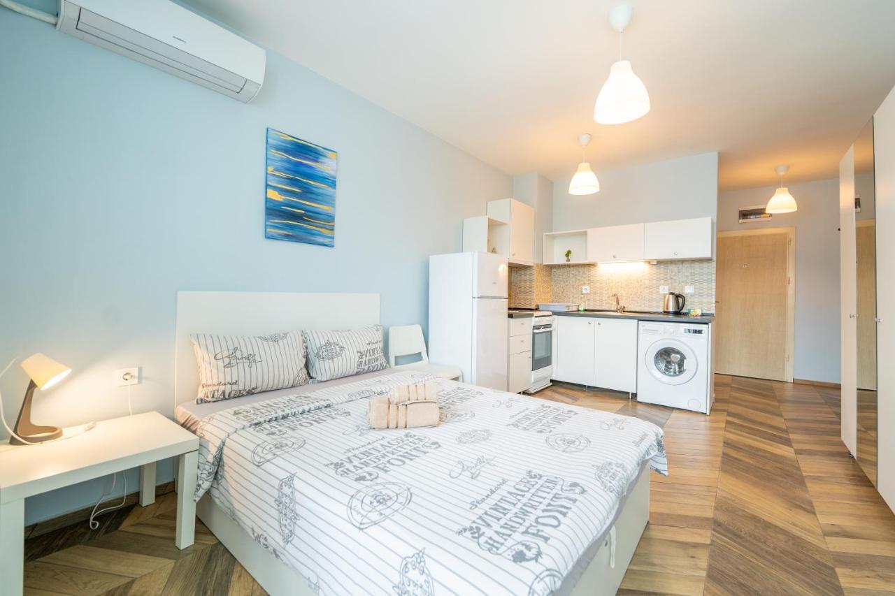 סופיה Cozy Little Apartment In Studentski Grad מראה חיצוני תמונה