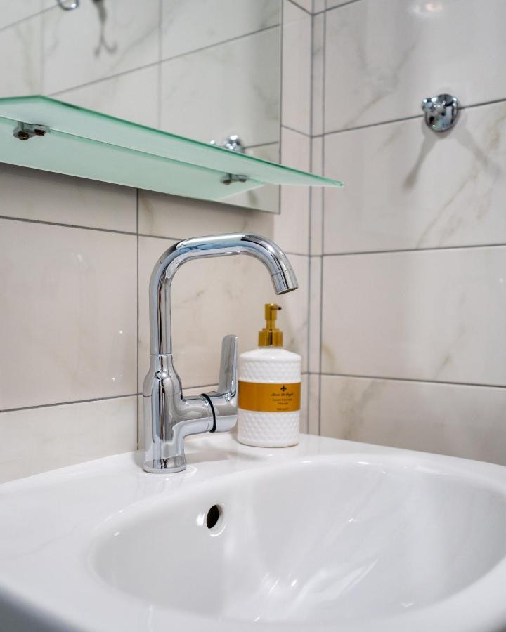 סופיה Cozy Little Apartment In Studentski Grad מראה חיצוני תמונה