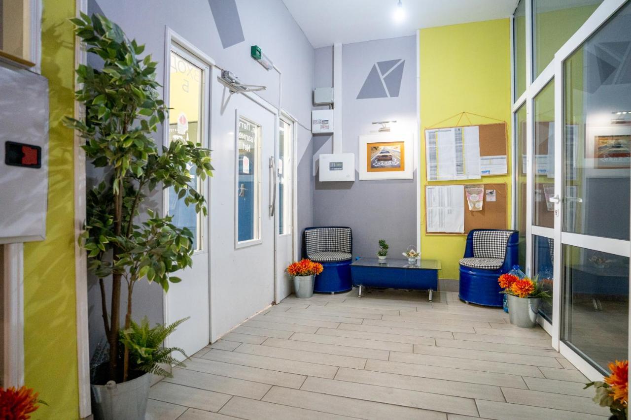 סופיה Cozy Little Apartment In Studentski Grad מראה חיצוני תמונה
